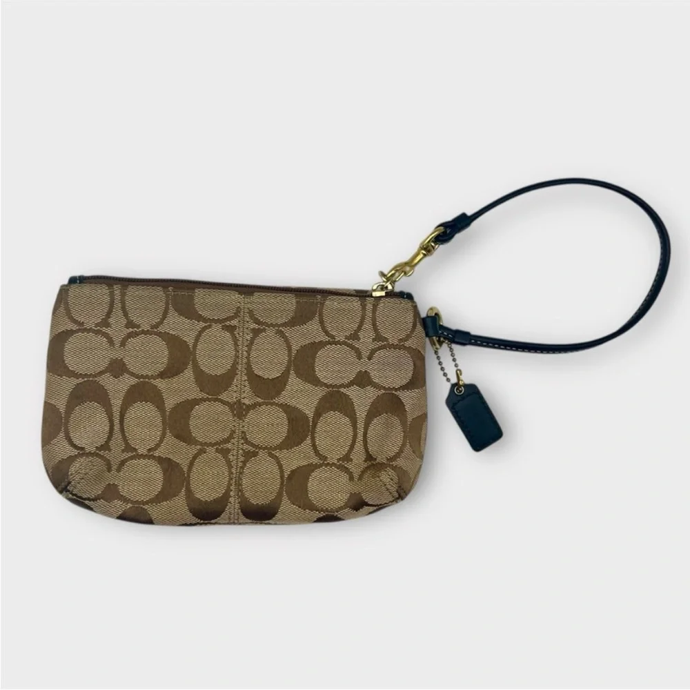 Vintage Coach EUC Y2K Signature Clutch - Picture 2 of 5